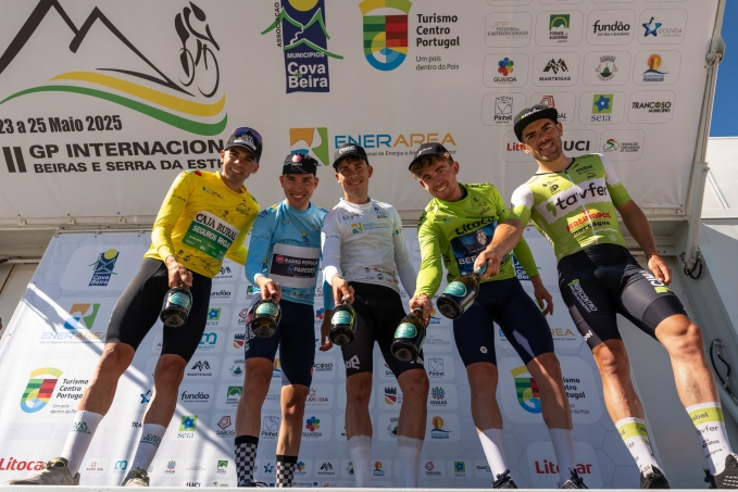 Guillermo Silva veste a primeira Camisola Amarela do VII Grande Prmio Internacional Beiras e Serra da Estrela